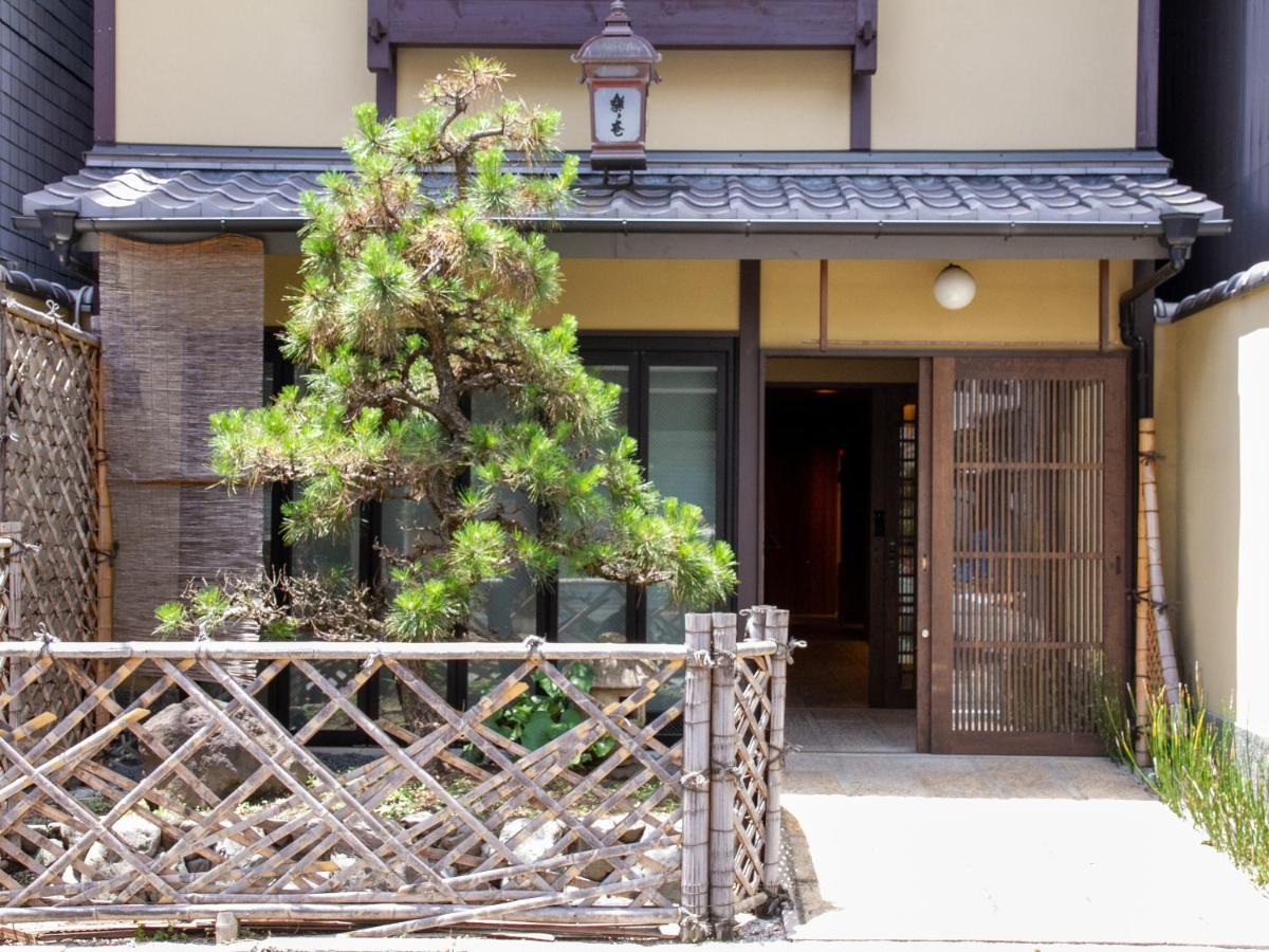 Hotel Rakurakuan Kyoto Buitenkant foto